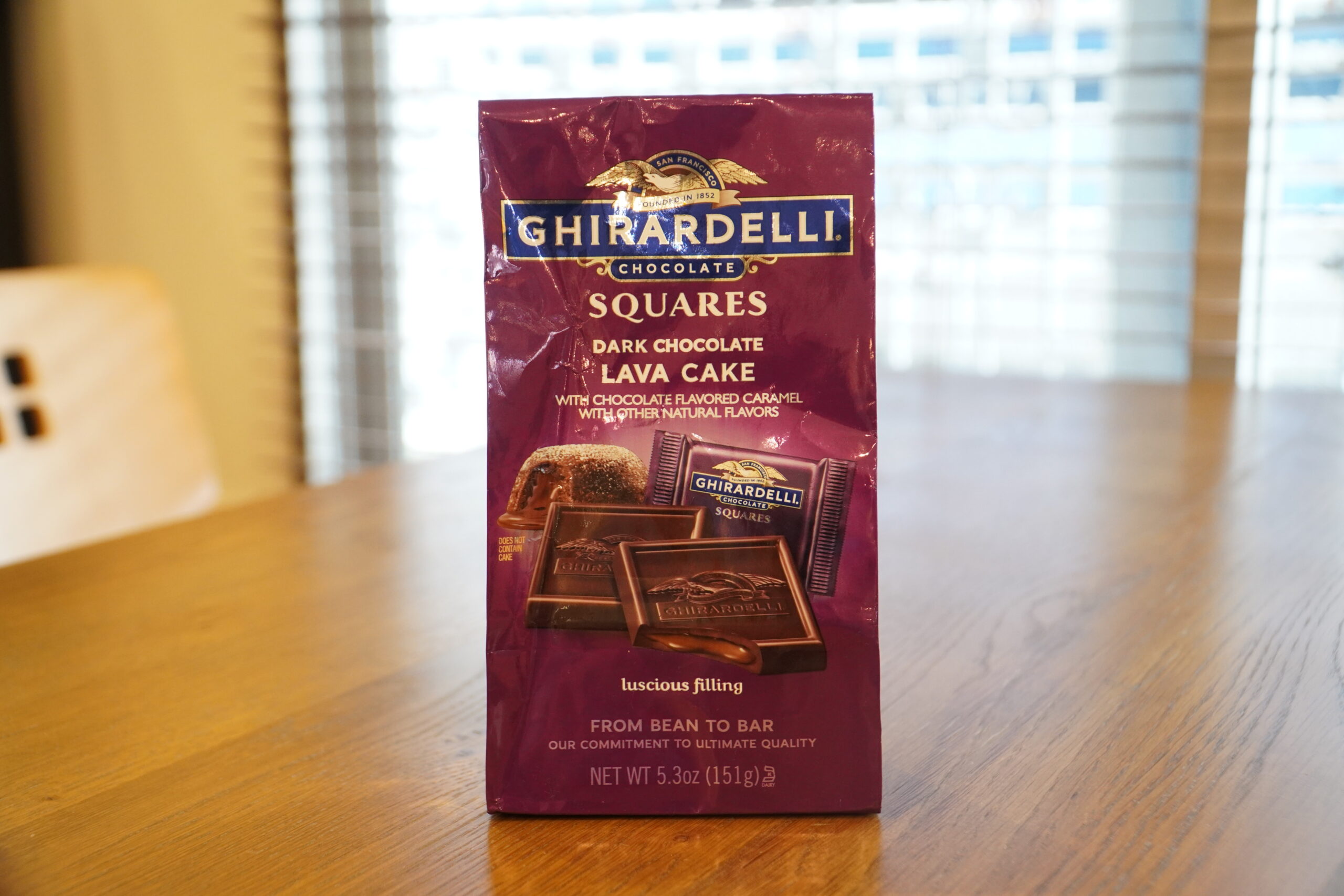 GHIRARDELLI Dark Chocolate Lava Cake SQUARES いただき物語 その301